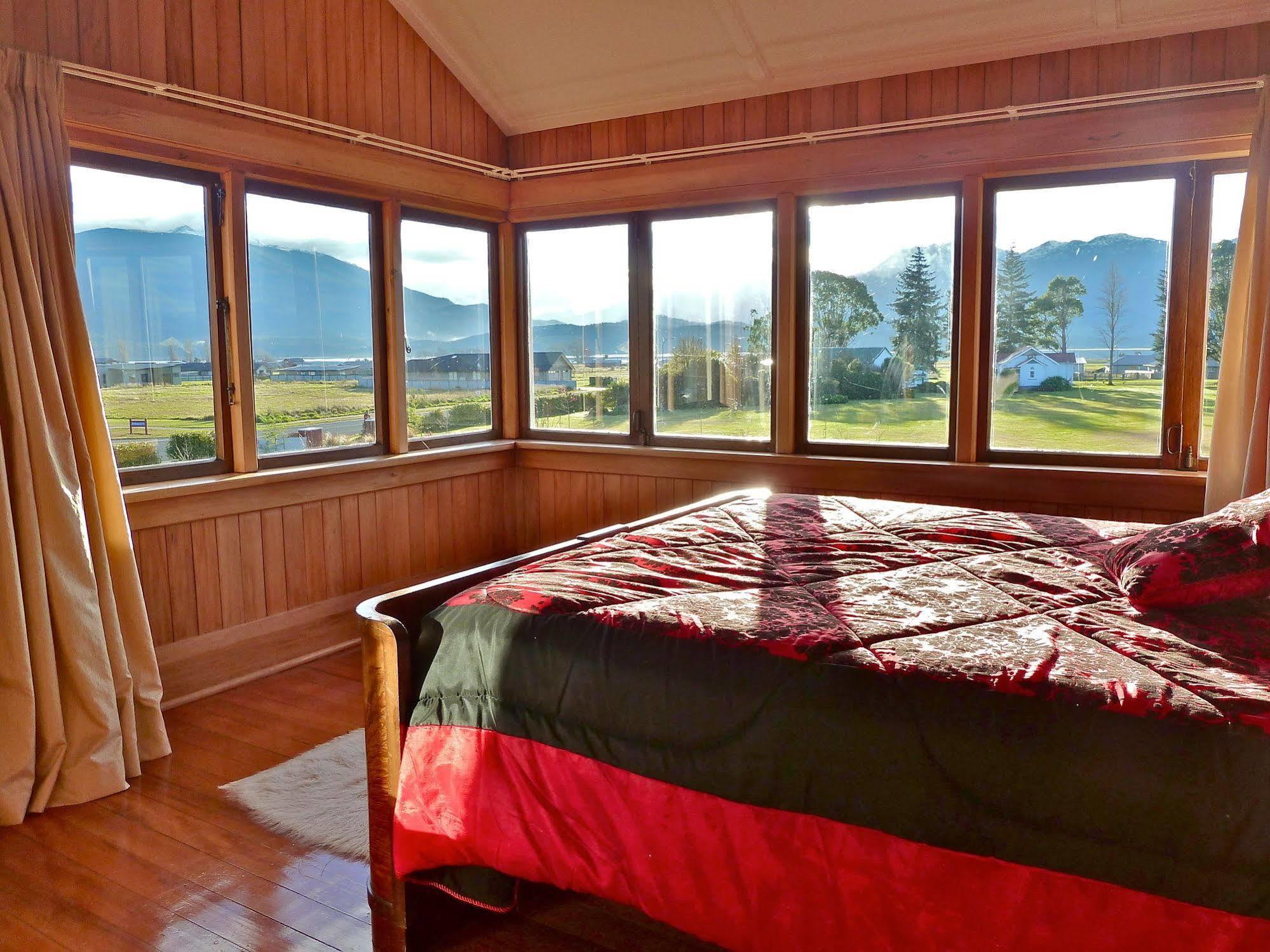 Te Anau Lodge Bed & Breakfast Te Anau